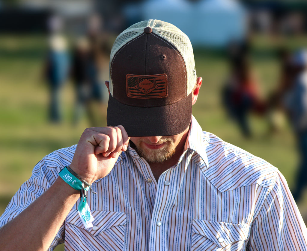 “American Skull Buck” Trucker Hat – Classic Leather Patch | Brown & Tan Western Hunting Cap | Westrek